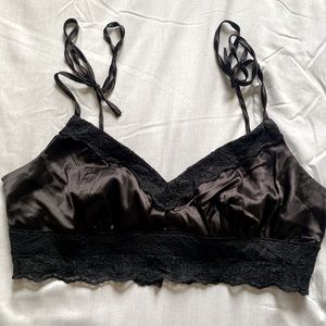 Forever 21 Black Satin Lace Cropped Cami